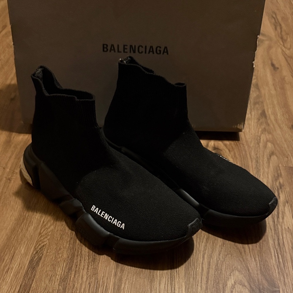 Balenciaga Women's Black Knit Athletic Shoes